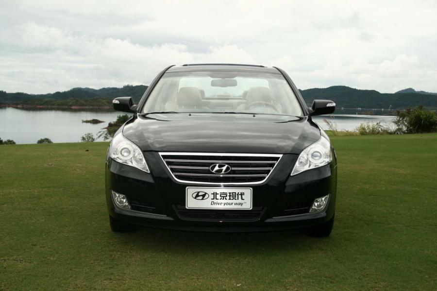  Hyundai Sonata Sedan 2008 года  (фото 8 из 15)